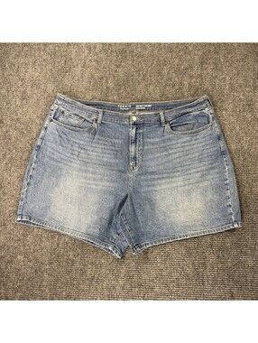 Torrid High Rise 7" Dad Short Plus Size 24 Classic Denim Stretch Light Wash Blue